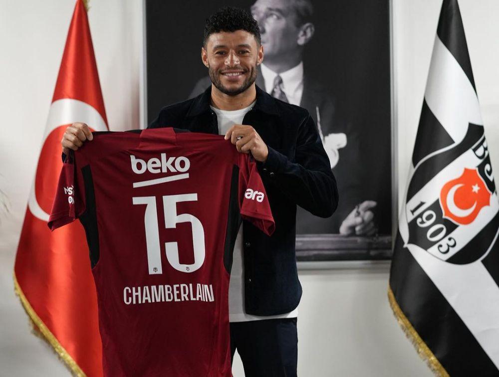 Alex Oxlade-Chamberlain (instagram.com/alexoxchamberlain)