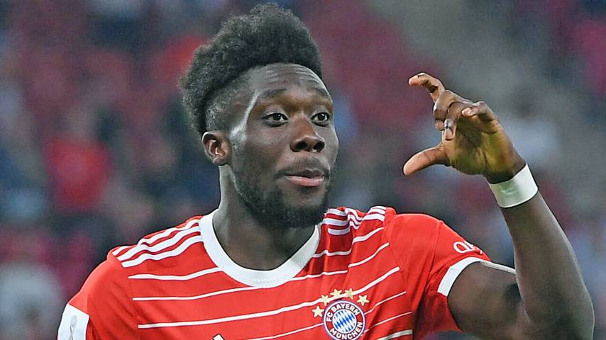 Alphonso Davies (bundesliga.com)