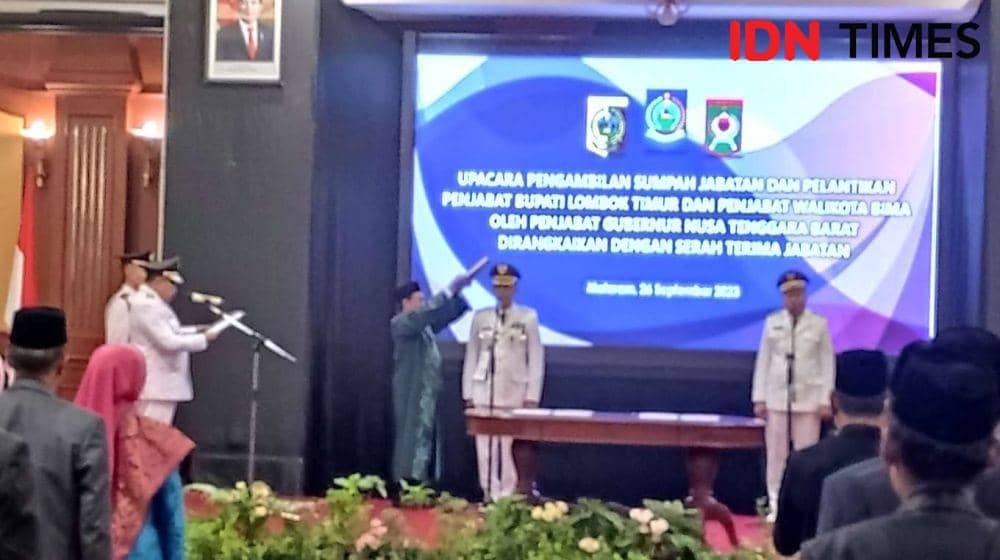 Ilustrasi pelantikan Penjabat Kepala Daerah di NTB. (IDN Times/Muhammad Nasir)