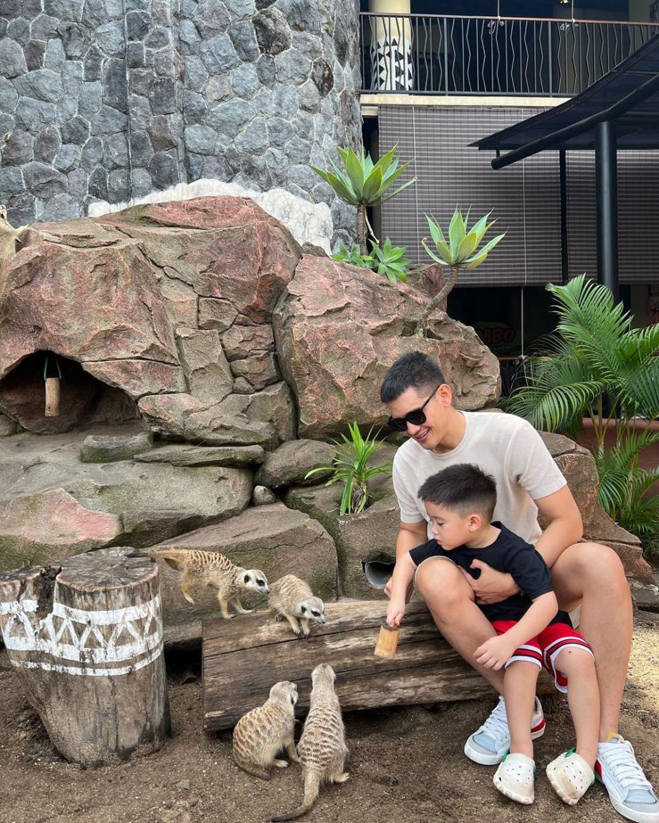 potret Athar dan Rezky Adhitya liburan ke Taman Safari Prigen (instagram.com/thereal_rezkyadhitya)