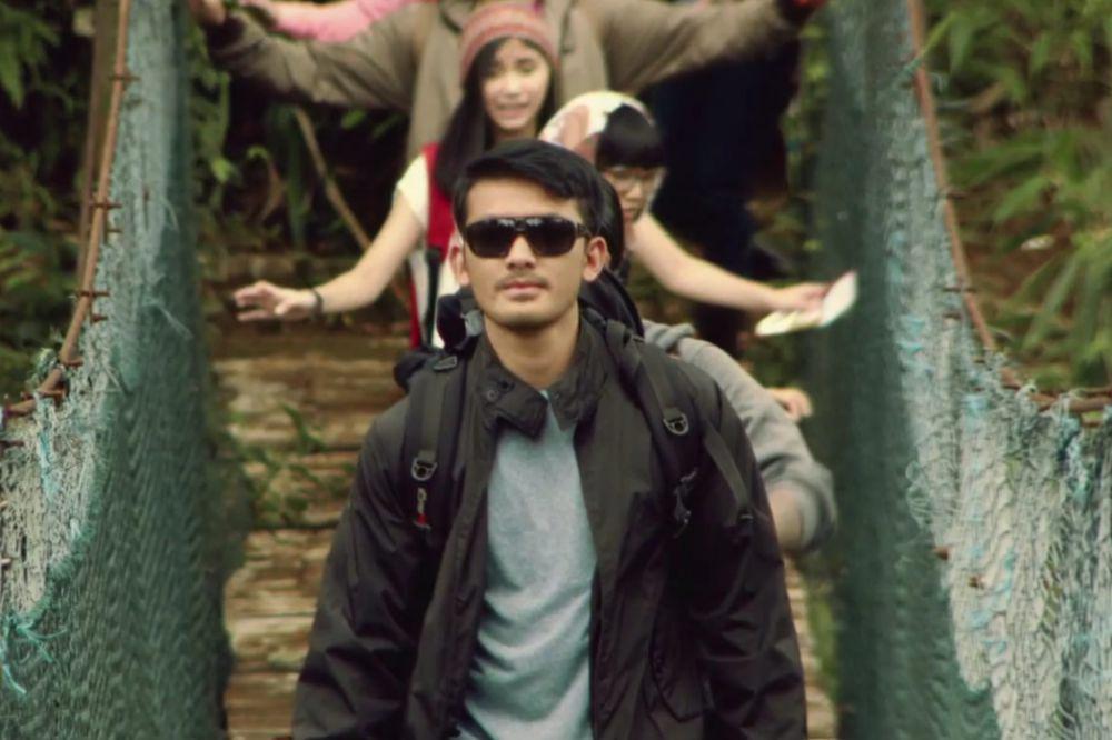 11 Karakter Rio Dewanto di Film Indonesia, Selalu Menantang!