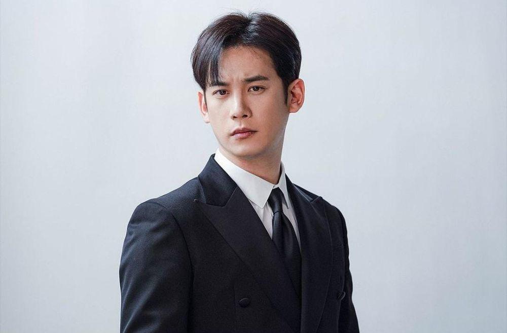 Park Ki Woong (instagram.com/kang_ent)