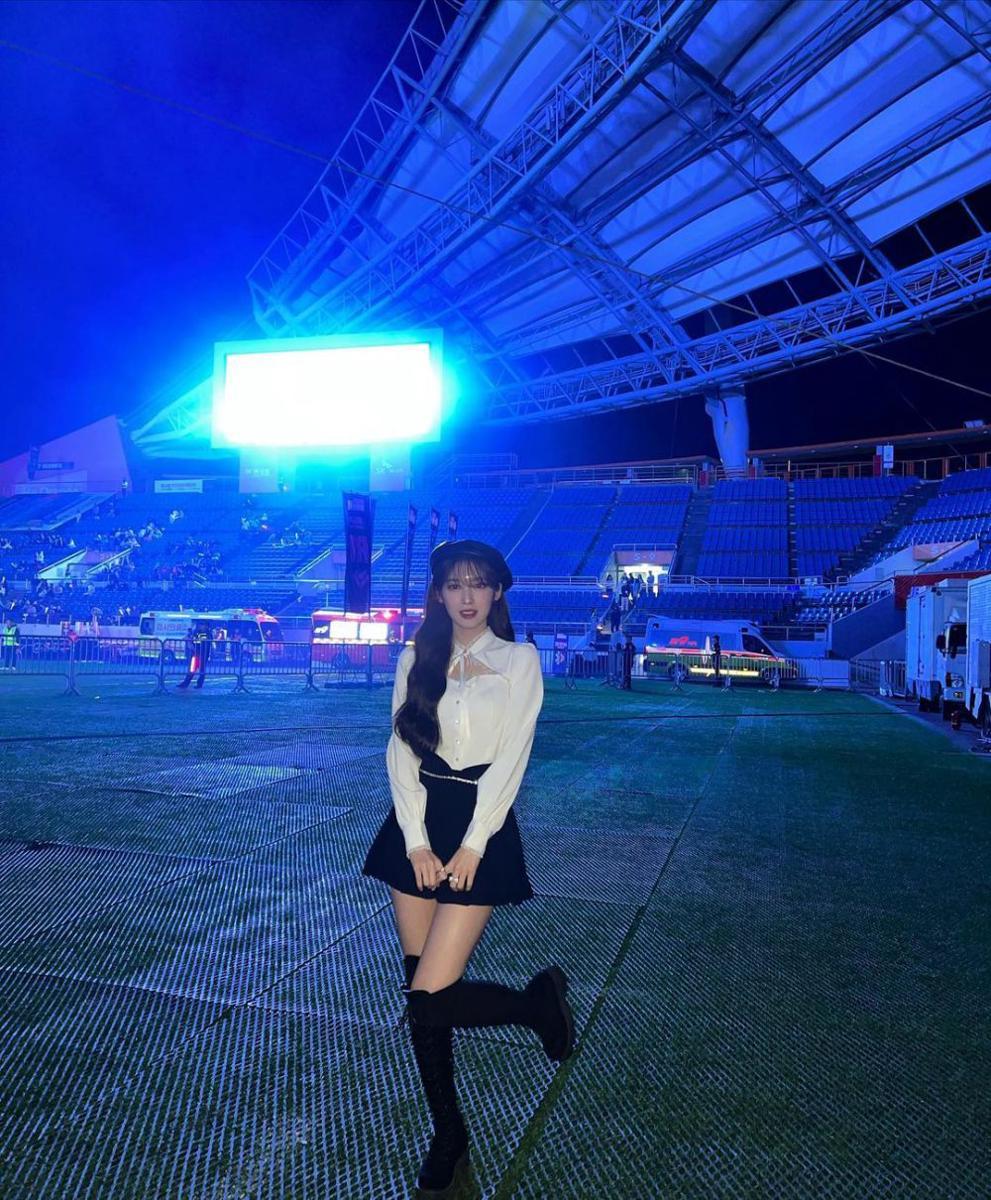 Arin Oh My Girl (instagram.com/ye._.vely618)
