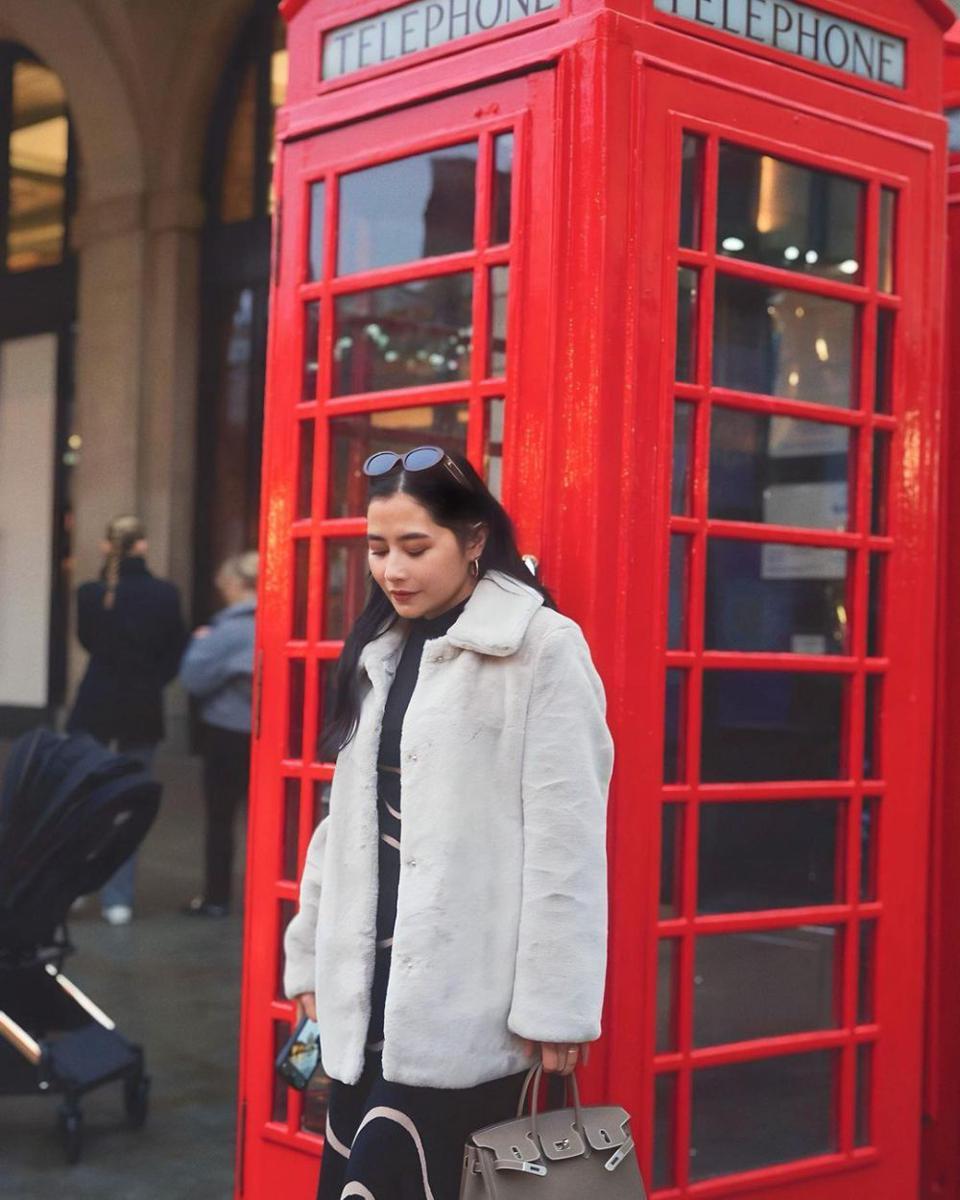 potret Prilly Latuconsina di London (instagram.com/prillylatuconsina96)