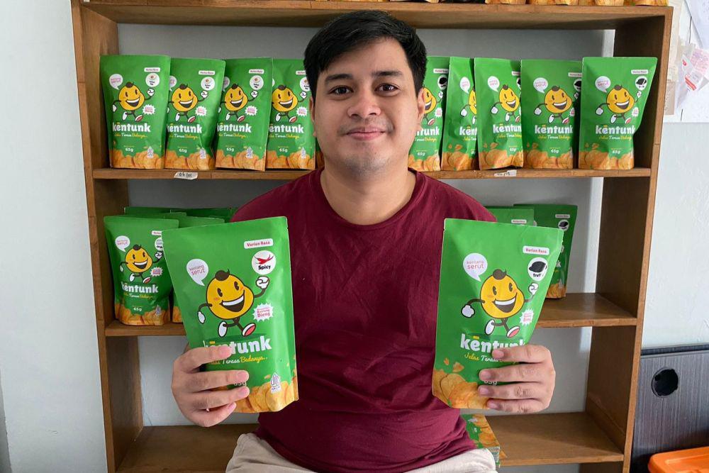 Modal Rp300 Ribu, Eks Karyawan BUMN Sukses Buka Usaha Keripik Kentang
