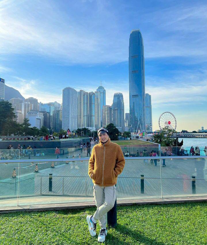 potret liburan Jirayut di Hong Kong bareng teman (instagram.com/jirayutdaa4official)