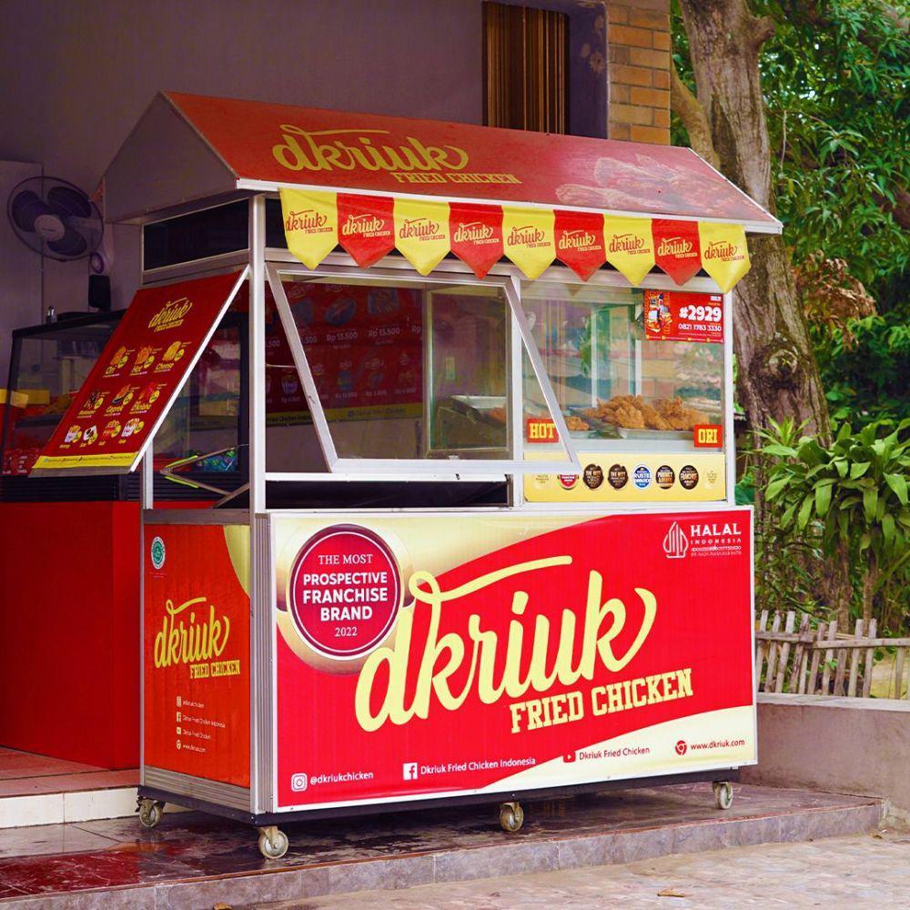 Belajar dari Dkriuk Fried Chicken, Brand Lokal yang Kini Tenar