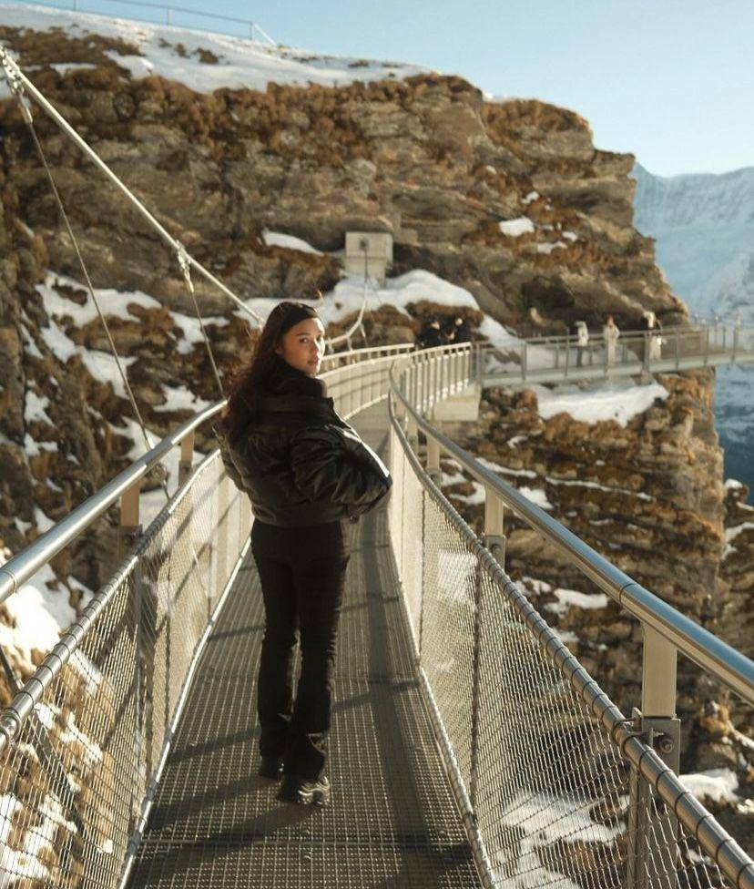 Lula Lahfah liburan ke Swiss (instagram.com/lulalahfah)