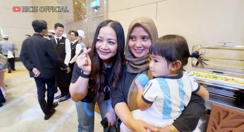 potret Moana hadiri ultah Levian (youtube.com/Ricis Official)