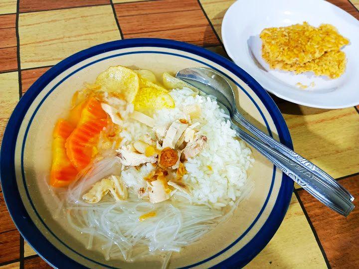 Sop Ayam Kampung Pak Sareh (google.com/maps/Dee Bee)