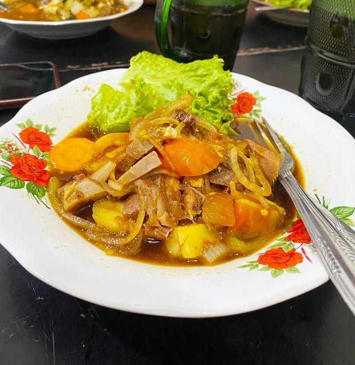 potret makanan di Warung Bestik Pak Pur (google.com/maps/Muhammad Fahmi)