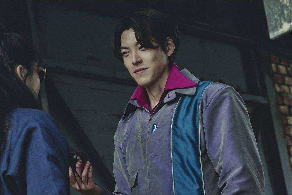 cuplikan Kim Woo Bin di film Alienoid: Return to the Future (instagram.com/cjenmmovie)