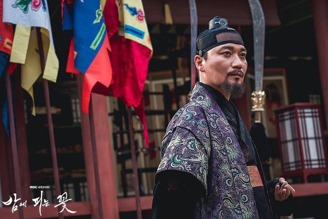 cuplikan drama Knight Flower (dok. MBC/Knight Flower)