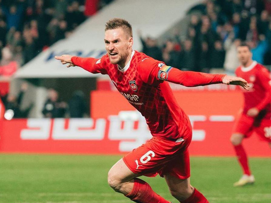 Patrick Mainka (instagram.com/fch_1846)
