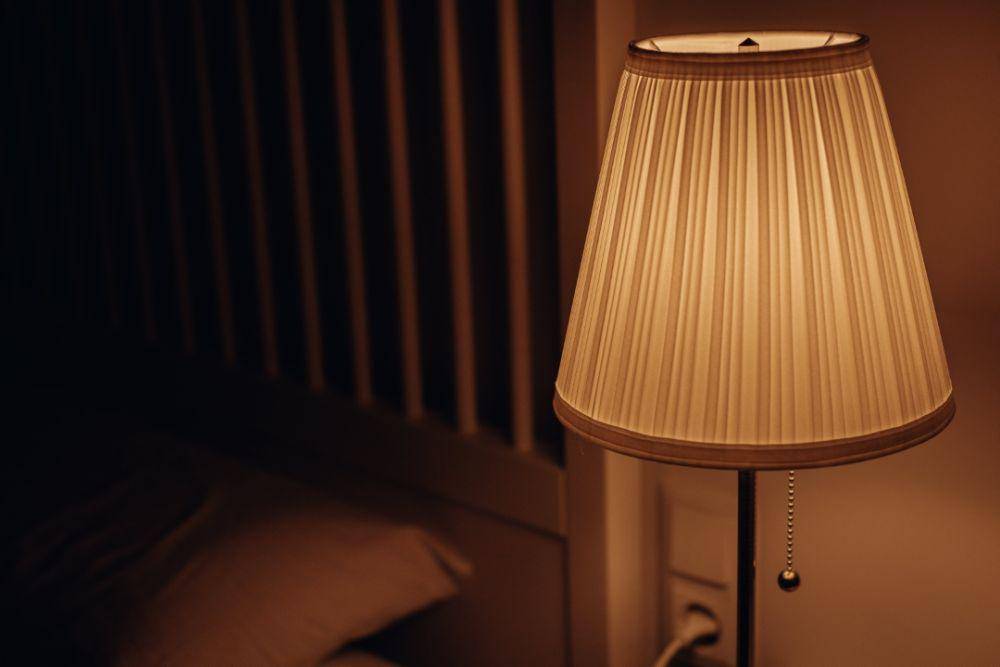ilustrasi lampu buffet (pexels.com/Juan Pablo Serrano Arenas)