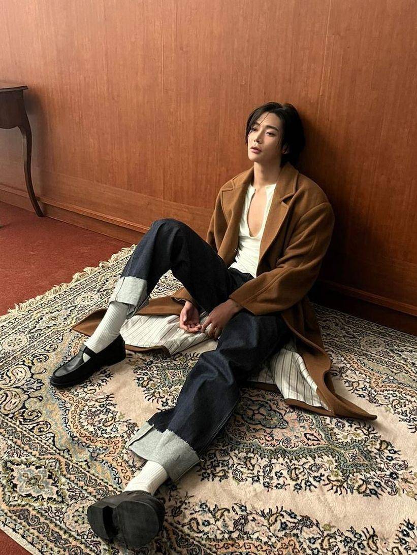potret Rowoon (instagram.com/ewsbdi)