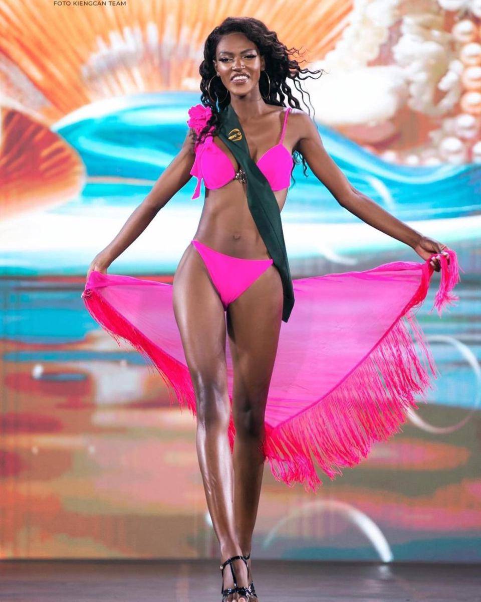 Potret Jajaran 20 Besar Miss Earth 2023 di Sesi Swimsuit Grand Final (Instagram.com/missearth)