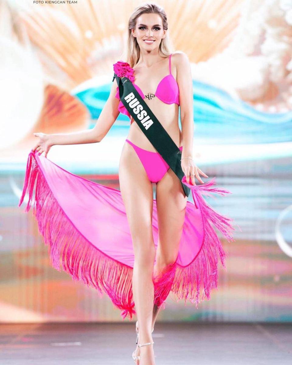 Potret Jajaran 20 Besar Miss Earth 2023 di Sesi Swimsuit Grand Final (Instagram.com/missearth)
