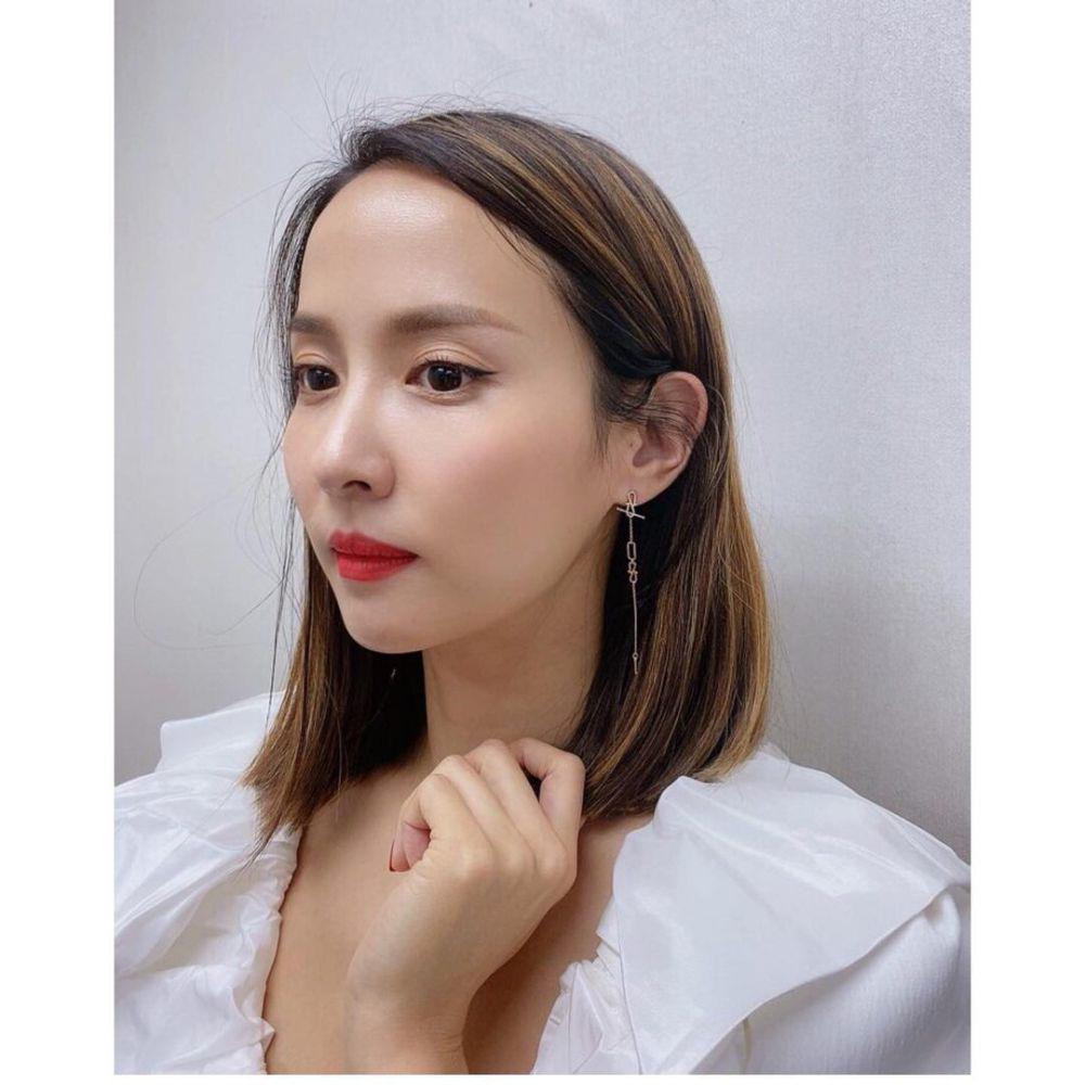 gaya makeup natural ala Cho Yeo-Jeong (instagram.com/lightyears81)