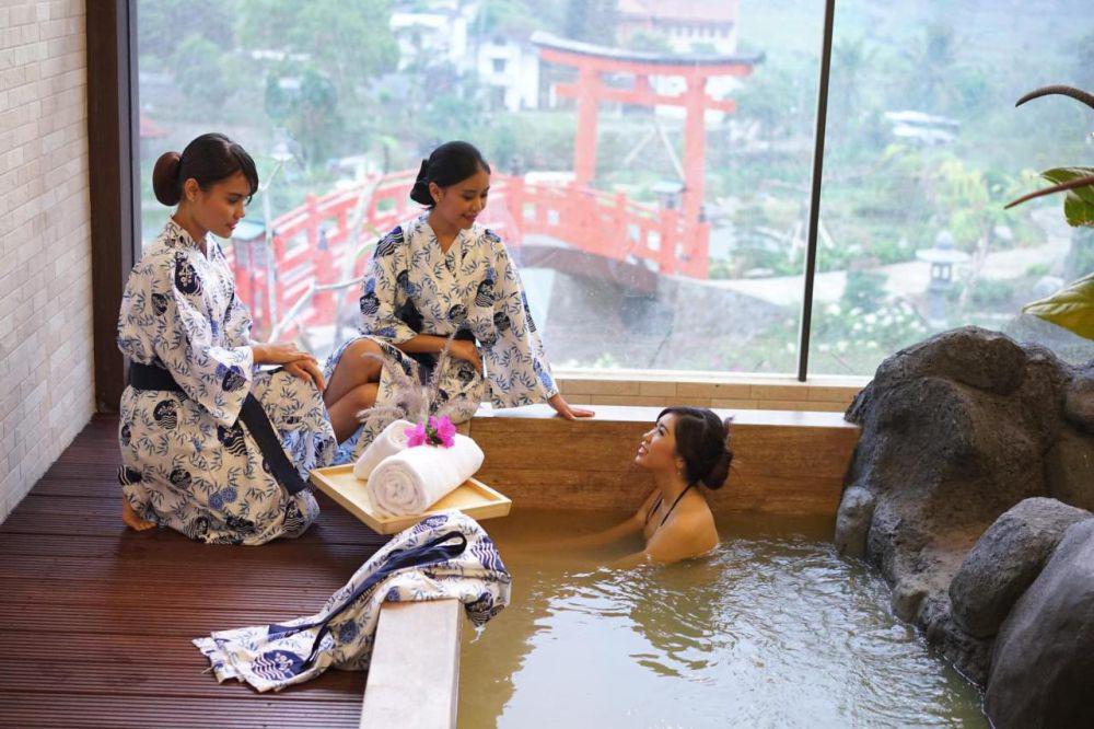 Pemandian Air Panas The Onsen Hot Spring Resort Kota Batu. (Instagram/@theonsenresortbatu))