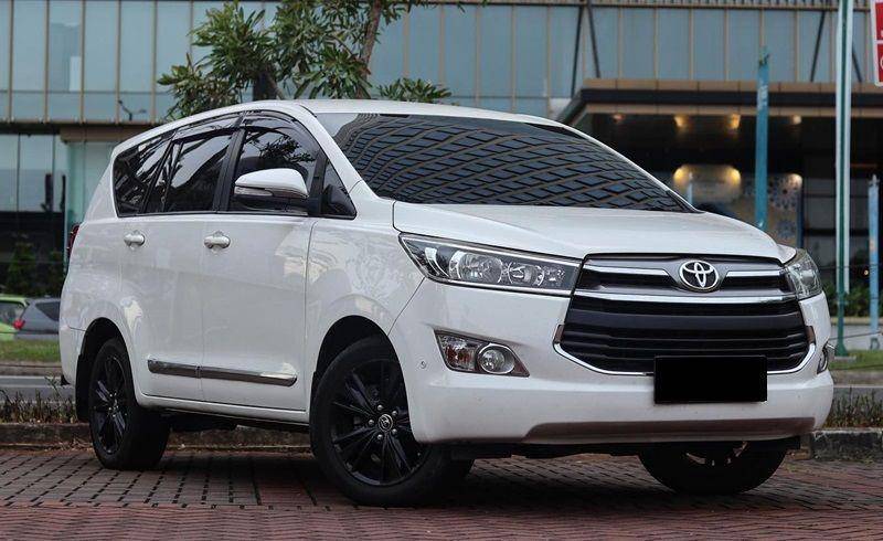 Innova Reborn (instagram.com/sekenauto)