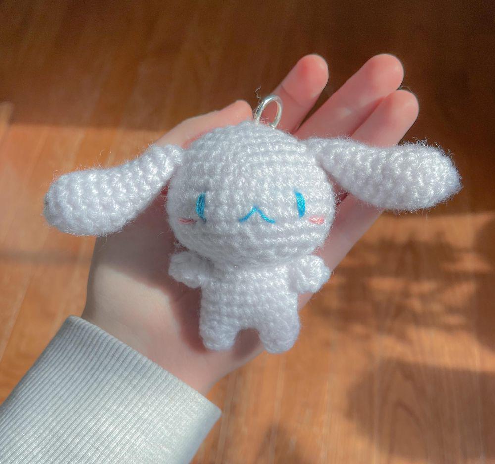 potret rajutan tangan bertema Cinnamoroll (reddit.com/user/bruinscoolingunit)