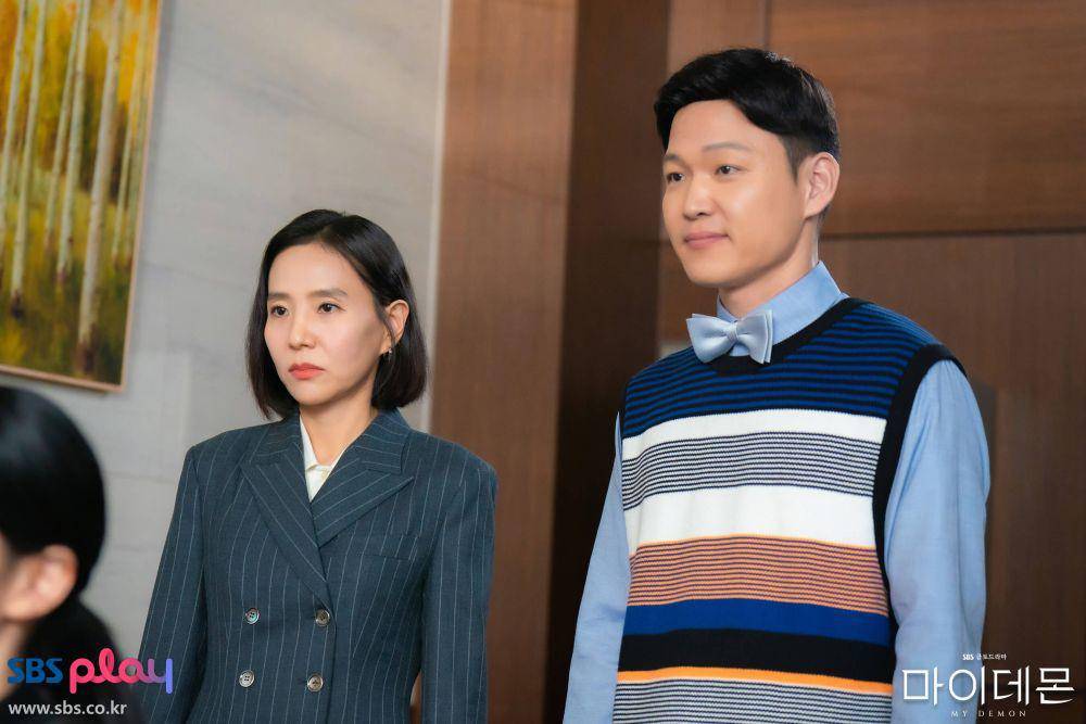 Seo Jung Yeon dan Heo Jung Do di drakor My Demon (dok. SBS/My Demon)