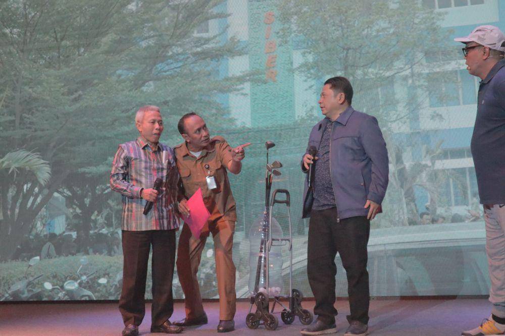 Balitbang Diklat Kementerian Agama RI menggelar acara Ekspose Kemenag Kita, dengan mempersembahkan drama musikal “Ikhlas Beramal”. Acara digelar di Pusat Perfilman H. Usmar Ismail, Kuningan, Jakarta Selatan, Kamis (28/12/2023). (Dok. Kemenag)