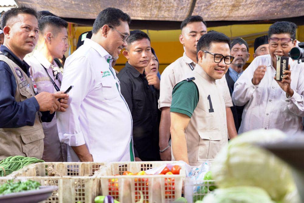 Cak Imin Dapat Keluhan Pedagang Pasar saat Kampanye di Gresik