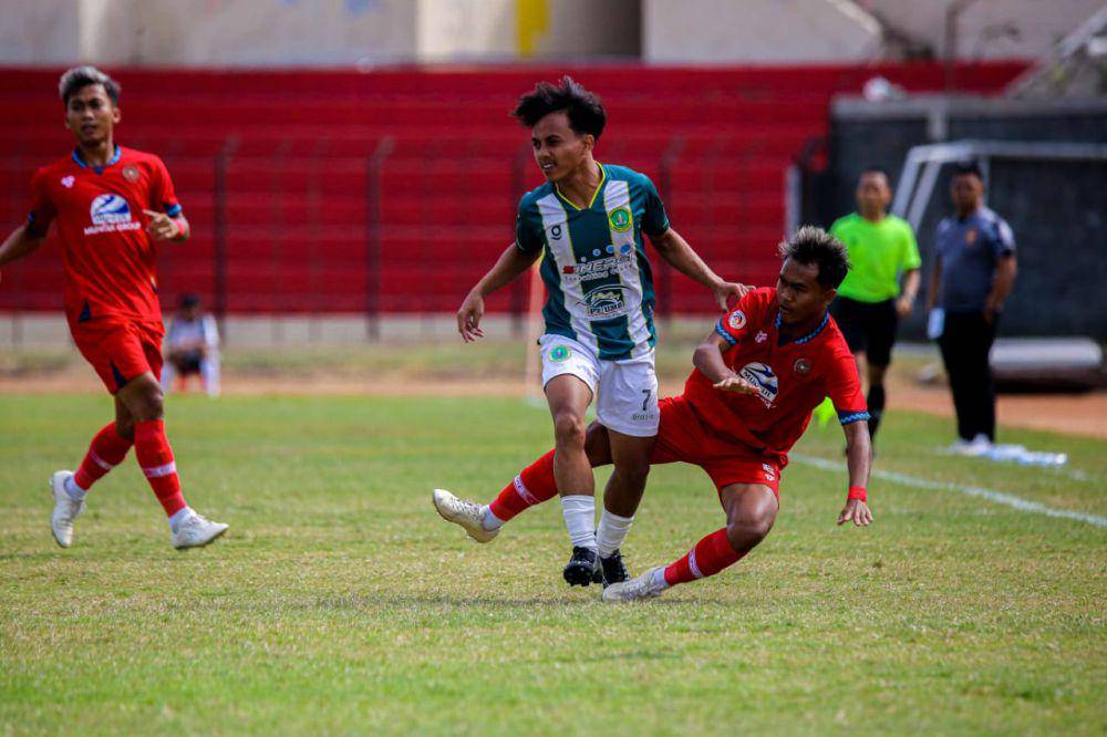Pertandingan PSHW UMY dengan Persiba Bantul.(IDN Times/Daruwaskita)