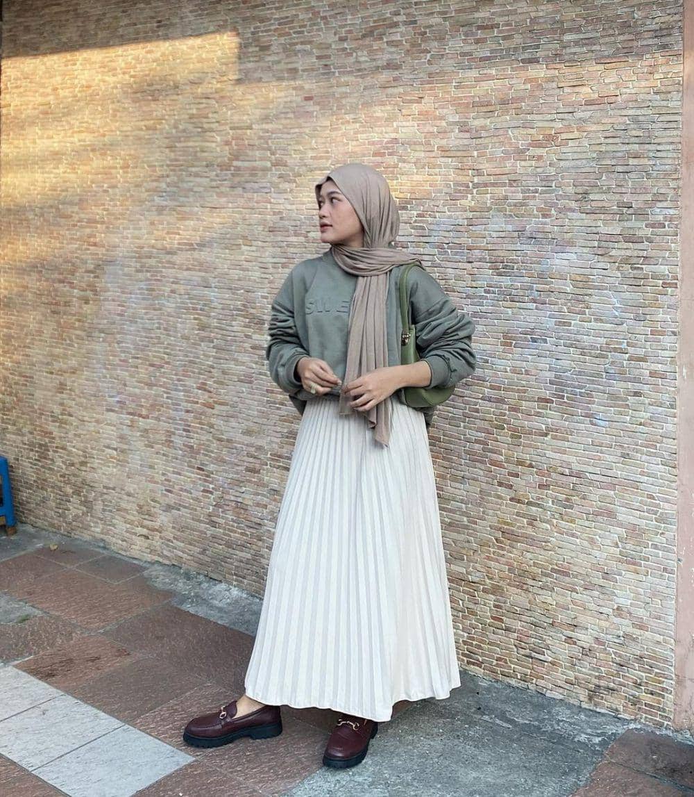 Shella Mutaharoh (instagram.com/shella.mh)