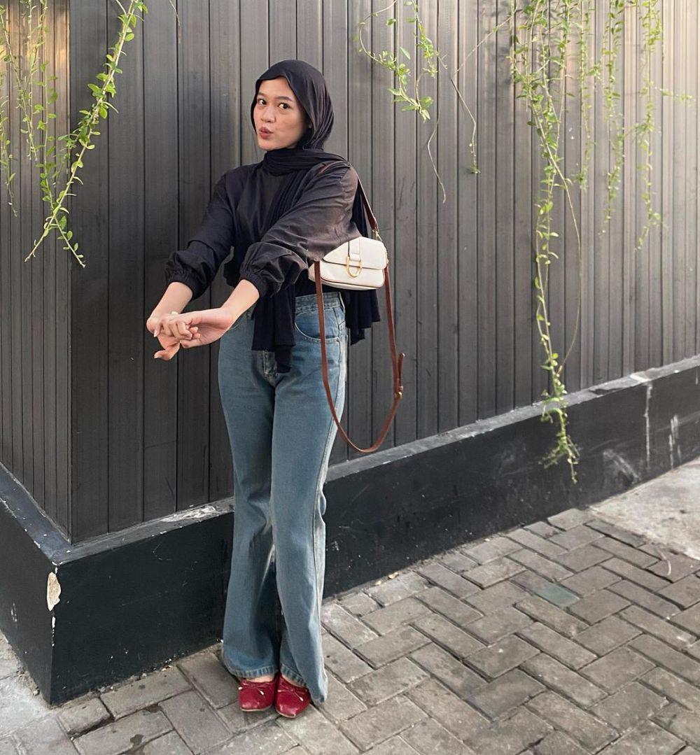Shella Mutaharoh (instagram.com/shella.mh)