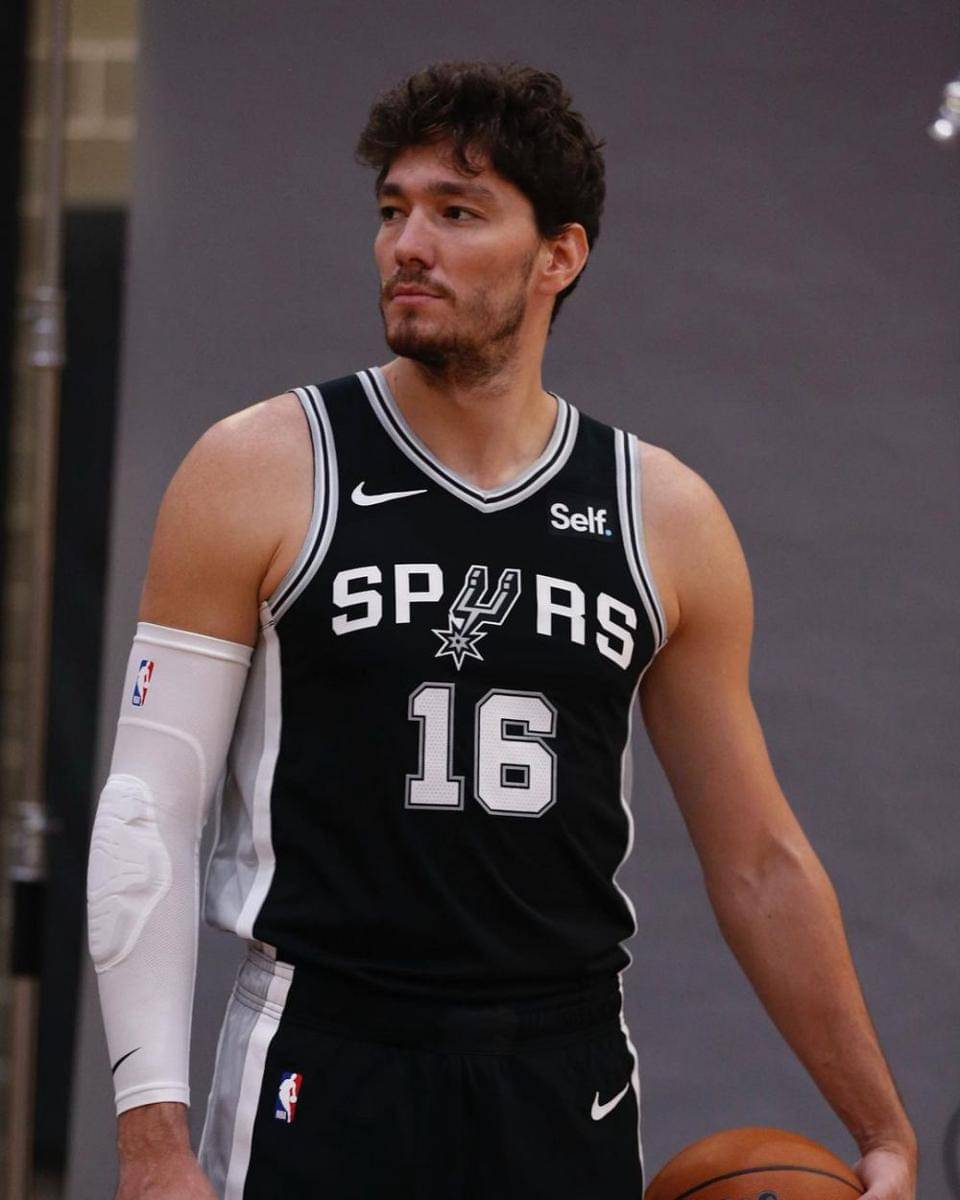 Cedi Osman (instagram.com/cediosman)