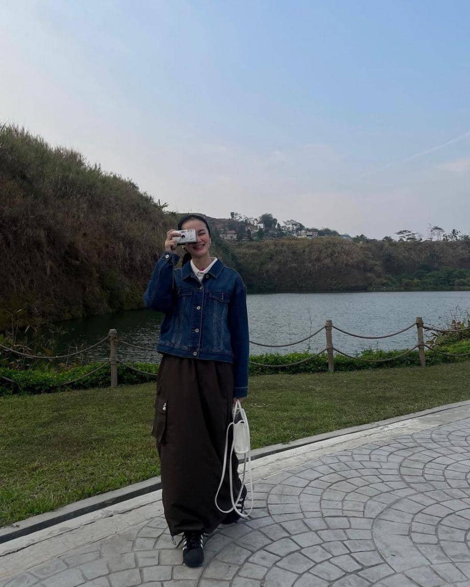 Andini Ajeng (instagram.com/andiniajengg)