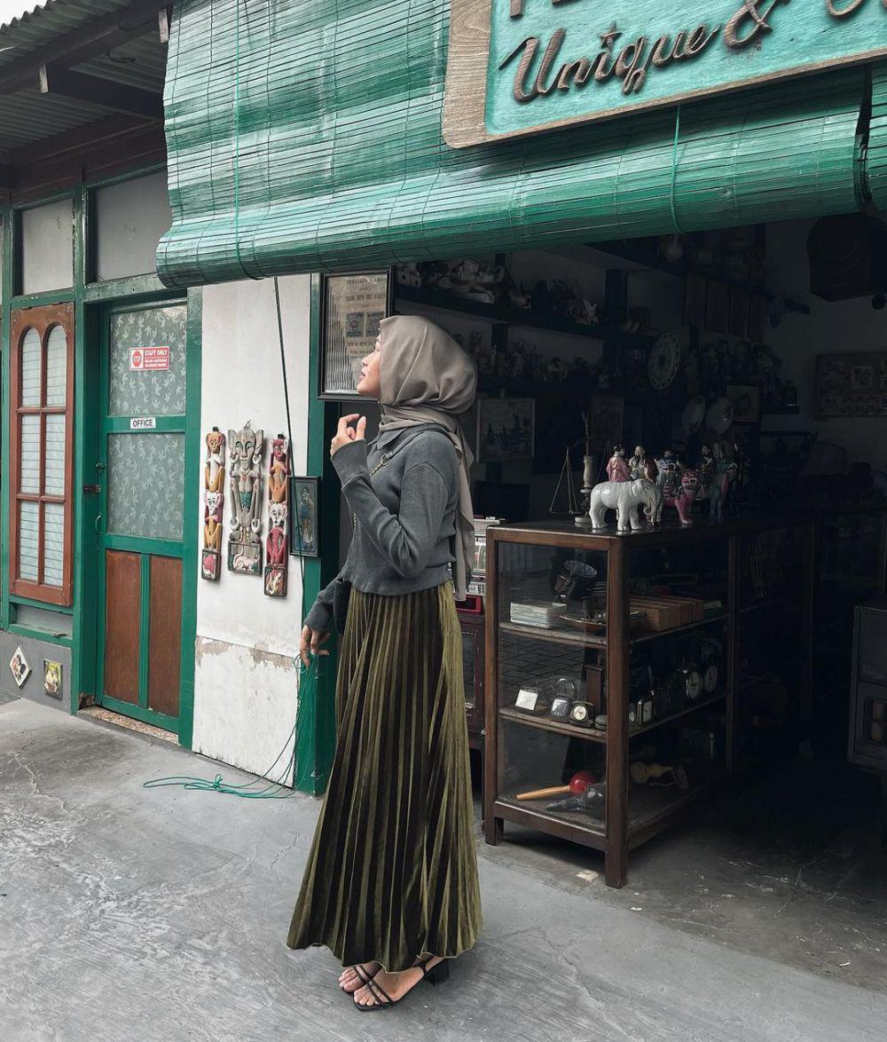 Shella Mutaharoh (instagram.com/shella.mh)