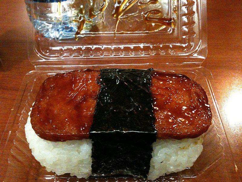 ilustrasi musubi (commons.wikimedia.org/Janine)