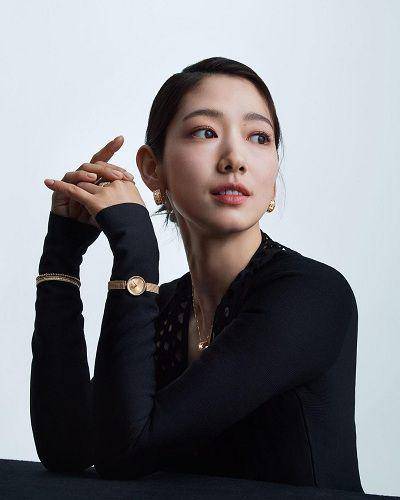 Park Shin Hye (instagram.com/ssinz7)