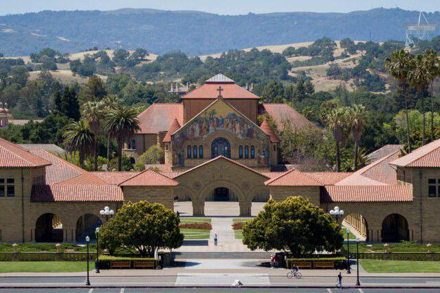 Universitas Stanford (https://ucomm.stanford.edu)