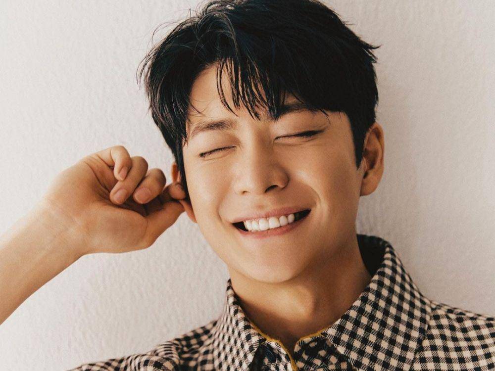 Kang Tae Oh (instagram.com/kto940620)