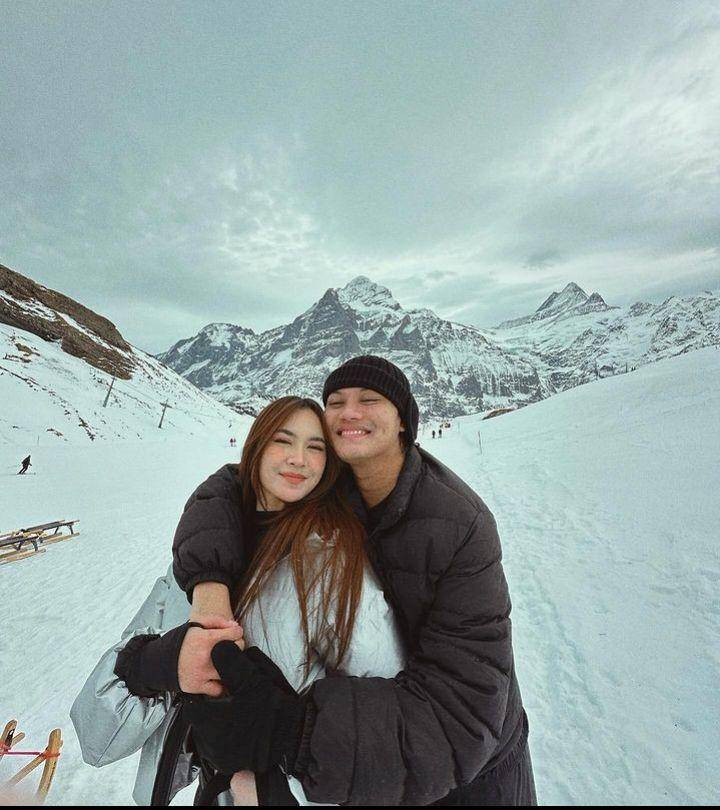 Artis liburan akhir tahun (Instagram.com/rizkyfbian)