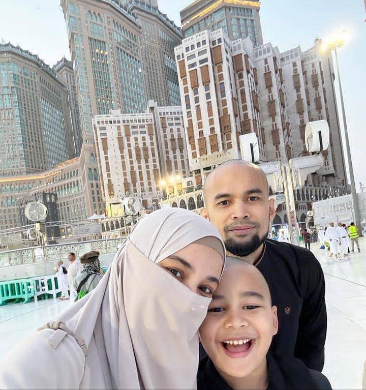 Deretan artis umrah di Desember (Instagram.com/shireensungkar)