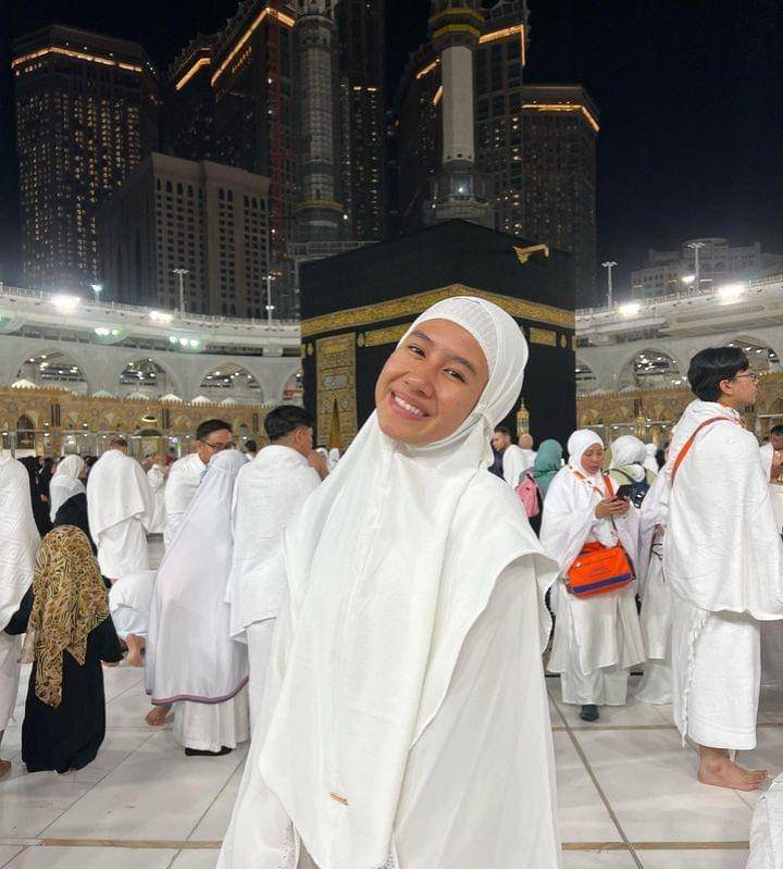 Deretan artis umrah di Desember (Instagram.com/shenacinnamon)