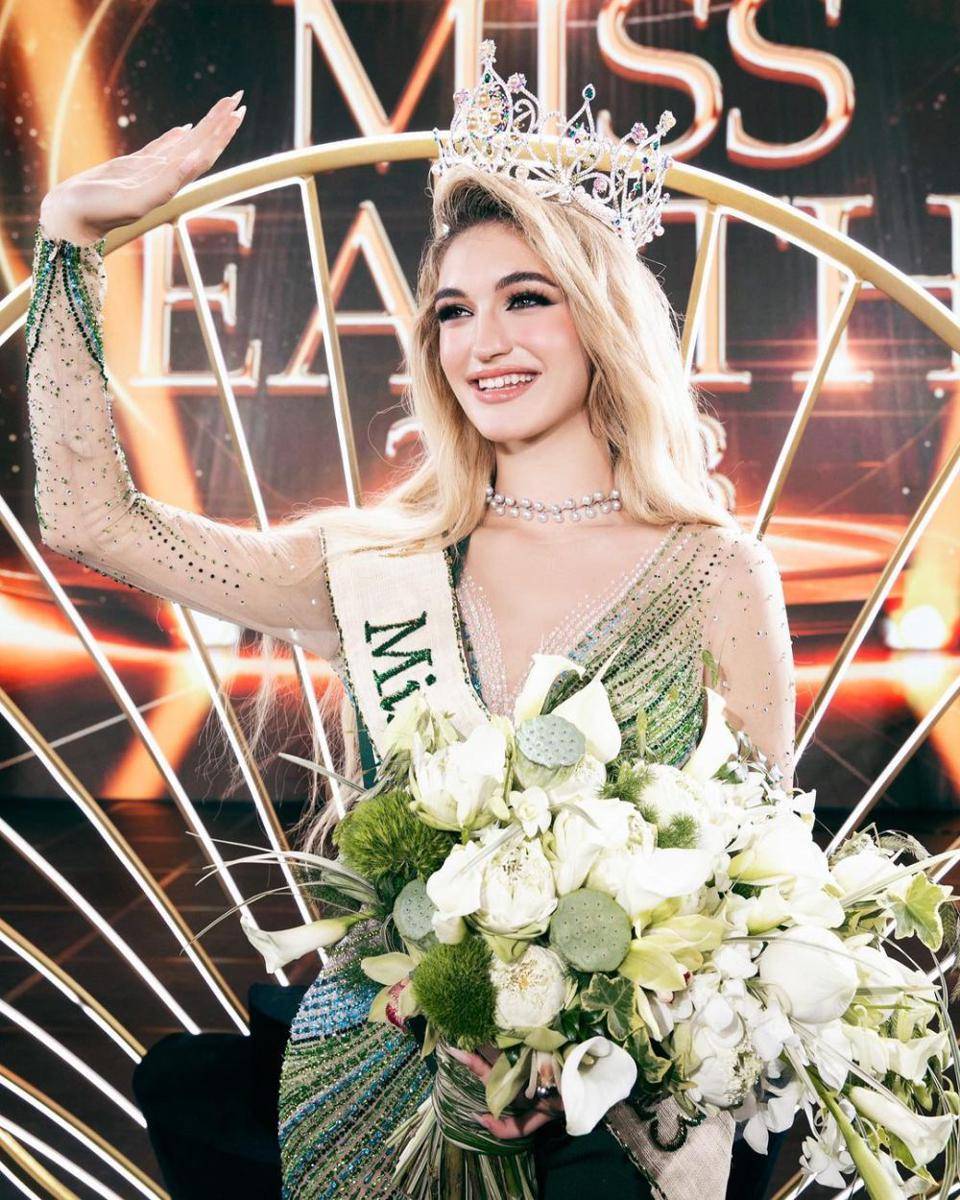 Potret Drita Ziri, Pemenang Miss Earth 2023 (Instagram.com/missearth)