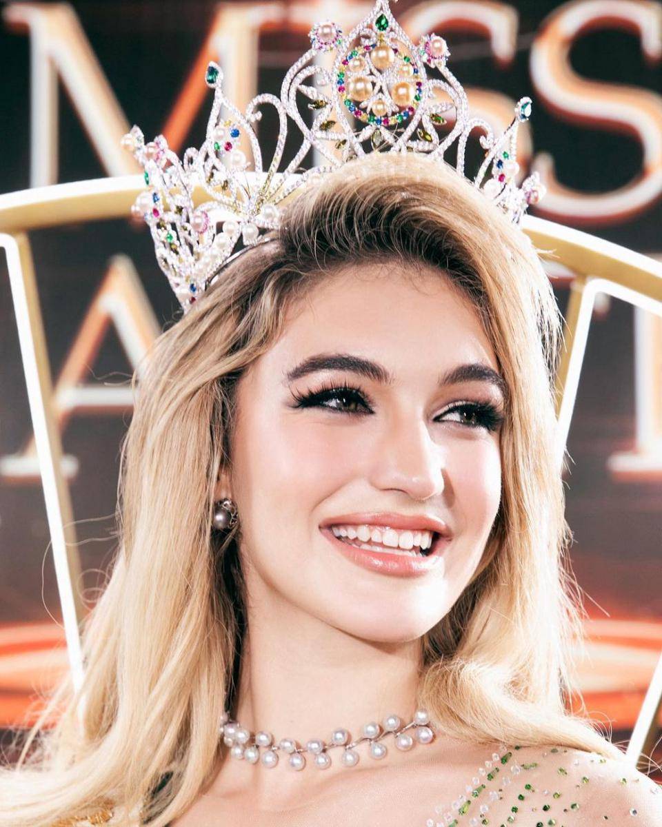 Potret Drita Ziri, Pemenang Miss Earth 2023 (Instagram.com/missearth)