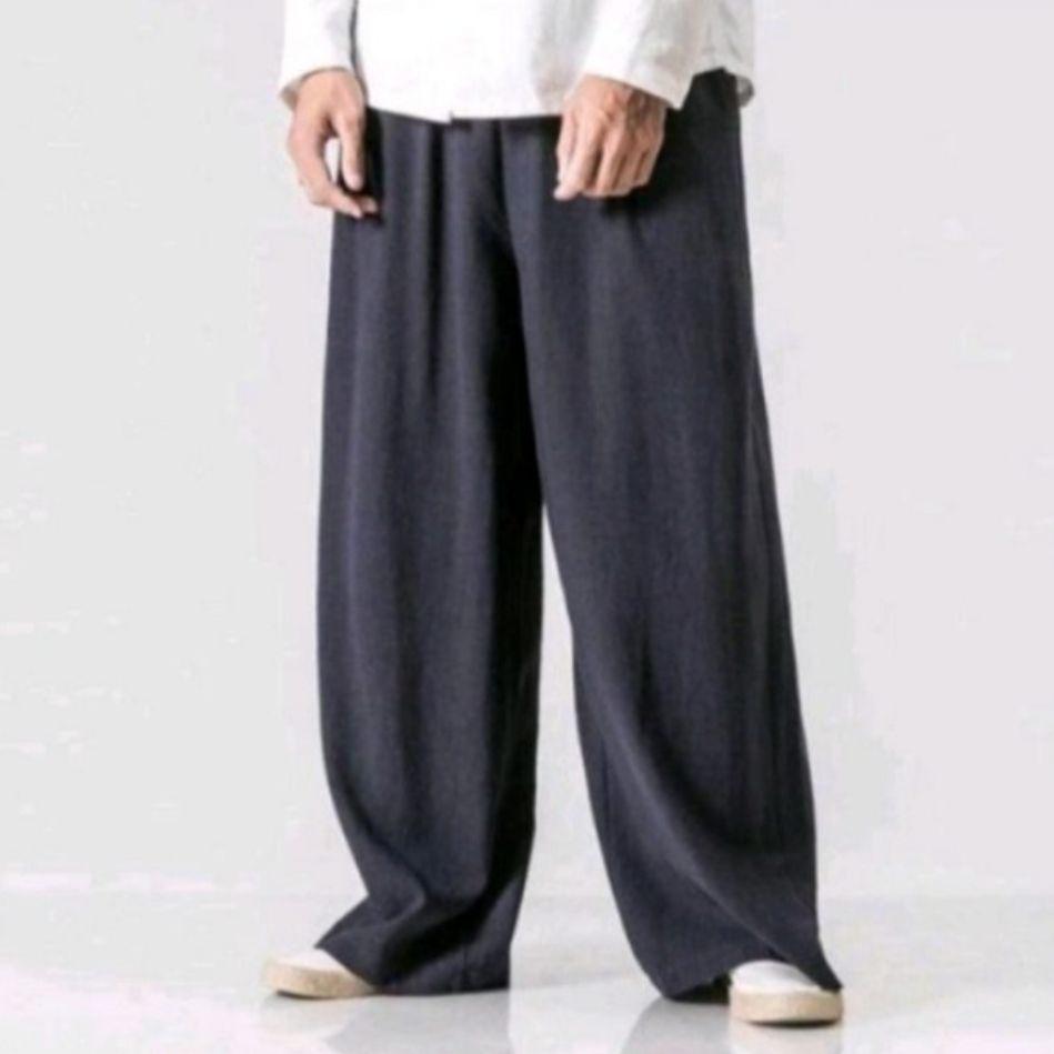 celana berkaki lebar (tokopedia.com/cianastore417)