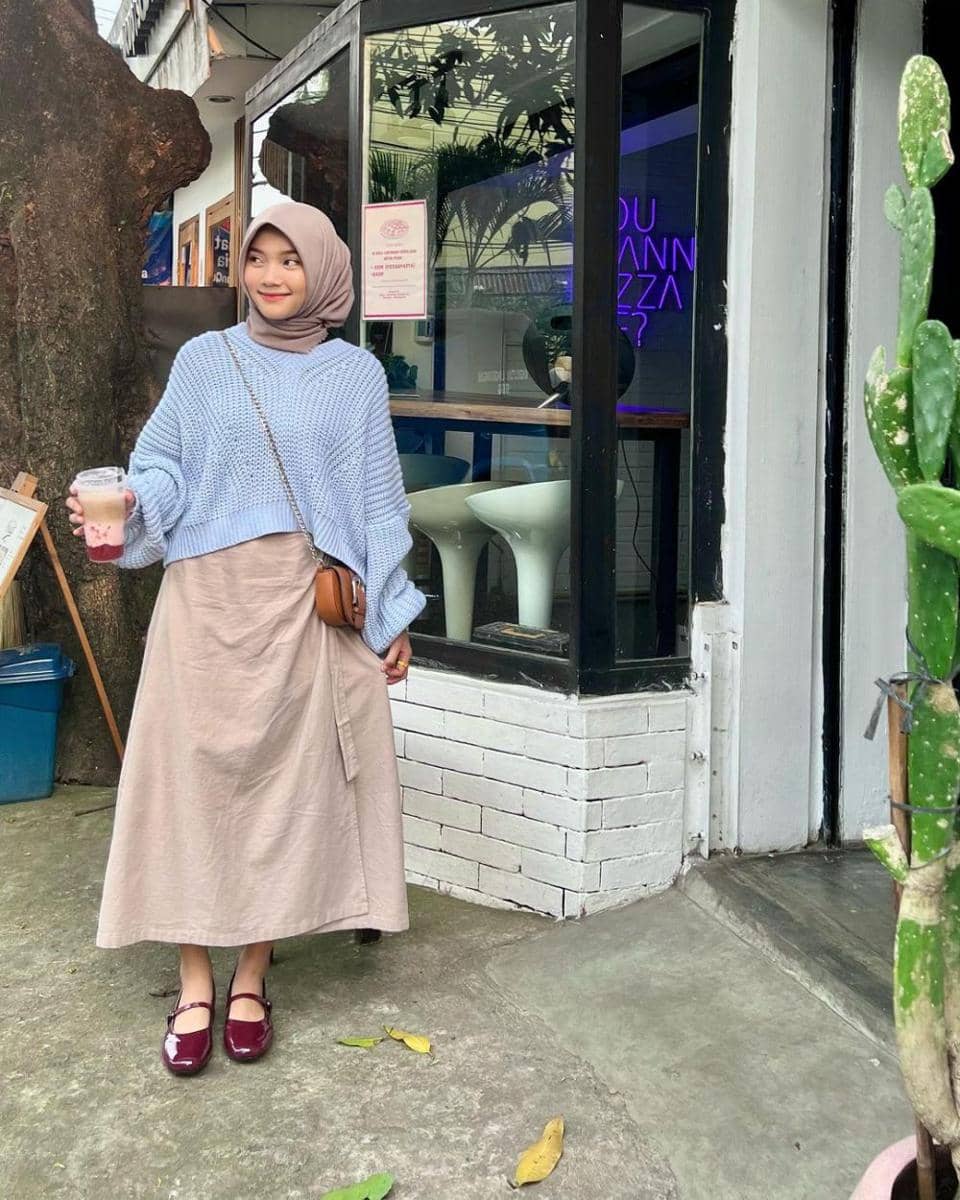 Padu padan outfit oversize ala Diannn.d (Instagram.com/diannn.d)