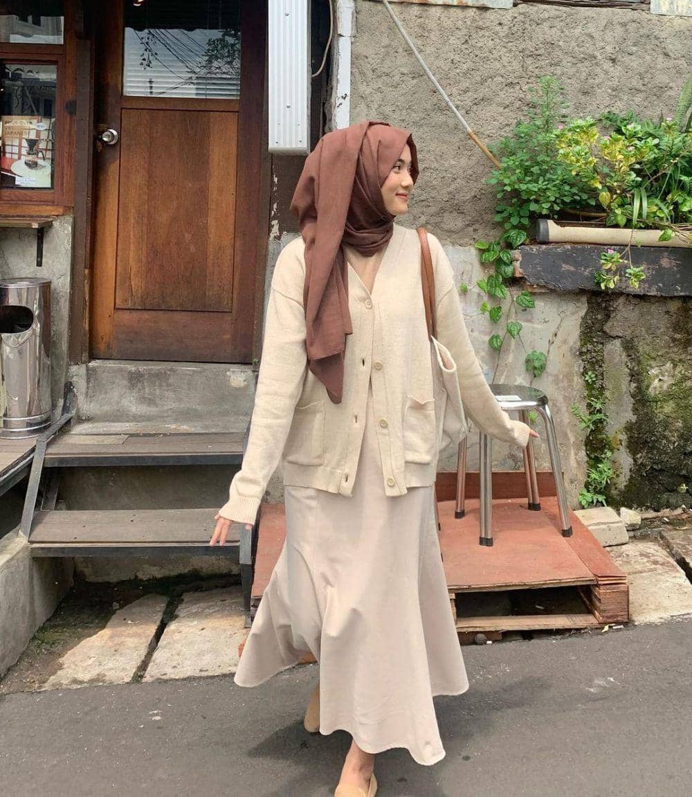 Padu padan outfit oversize ala Diannn.d (Instagram.com/diannn.d)