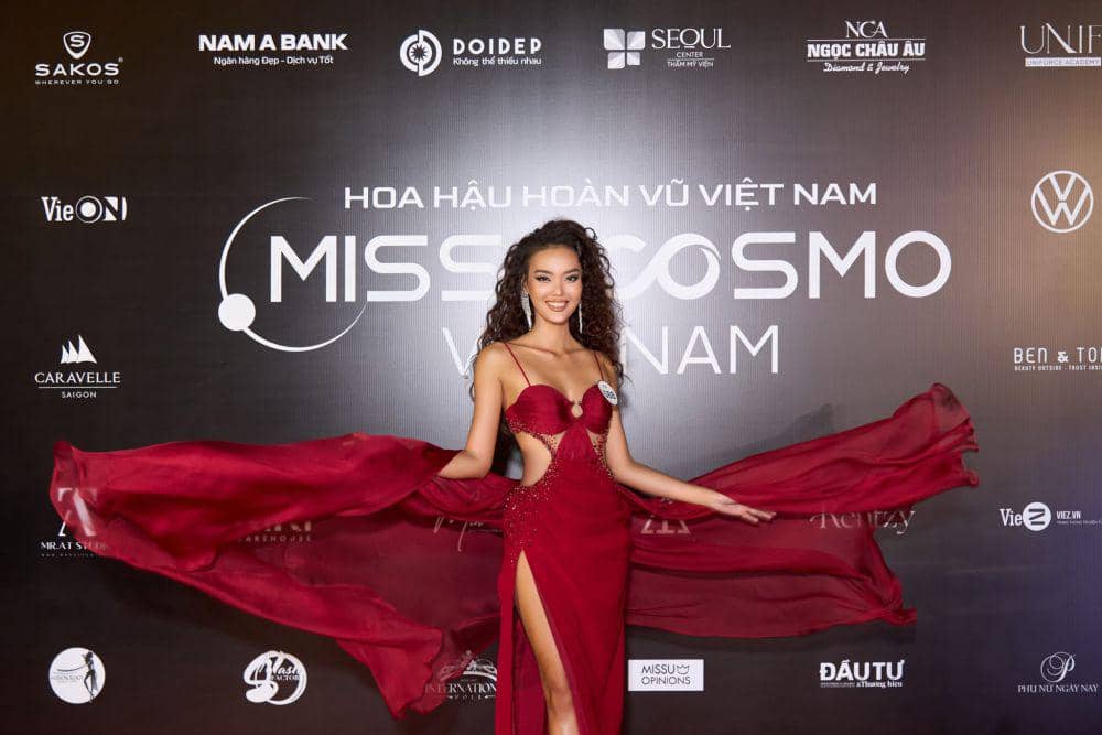 Red Carpet Miss Cosmo Vietnam 2023 (facebook.com/Miss Cosmo Vietnam)