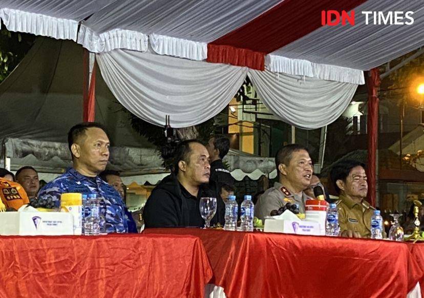 Suasana unsur fotokopinya Provinsi Sumatera Utara saat mengikuti Zoom Meeting (IDN Times/Indah Permata Sari)