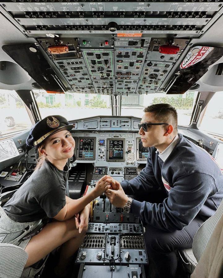 Anggi Marito dan suami pilotnya, Kenji Ganessha (Instagram.com/anggimarito)